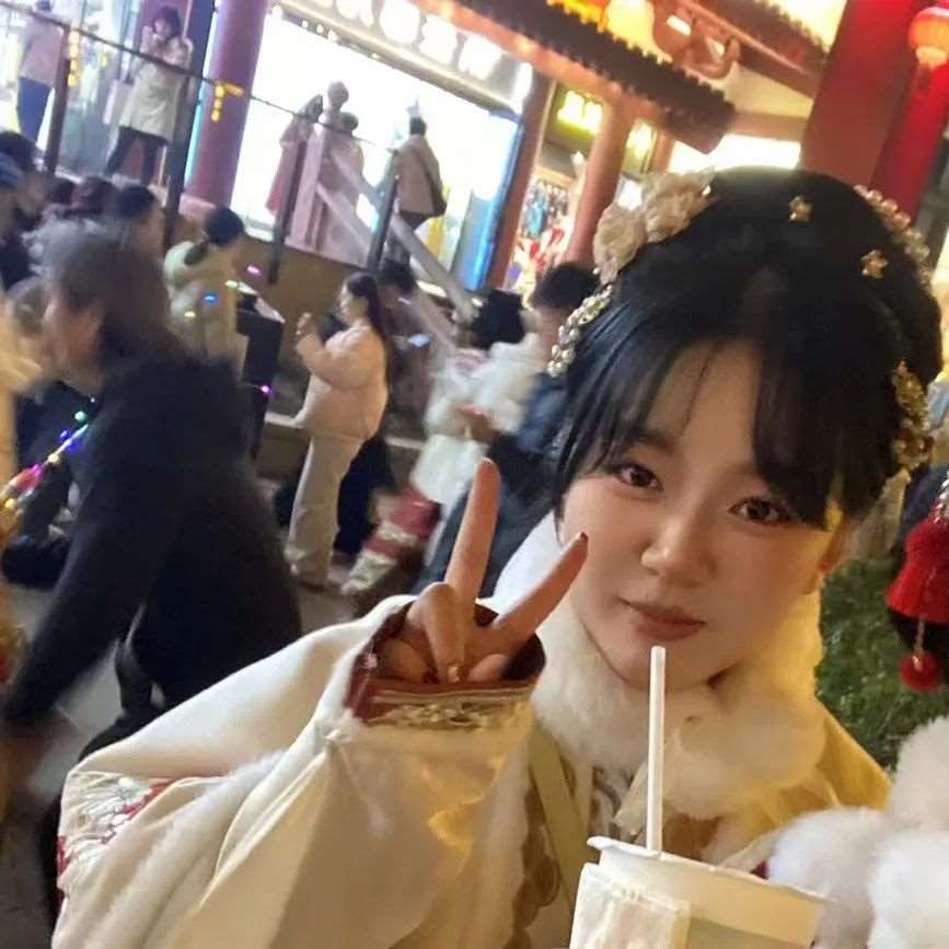 潭沐岑1.jpg